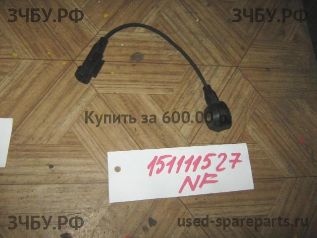 Hyundai Sonata NF Датчик детонации