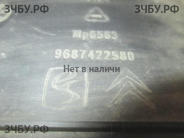 Citroen C4 (2) Пыльник двигателя