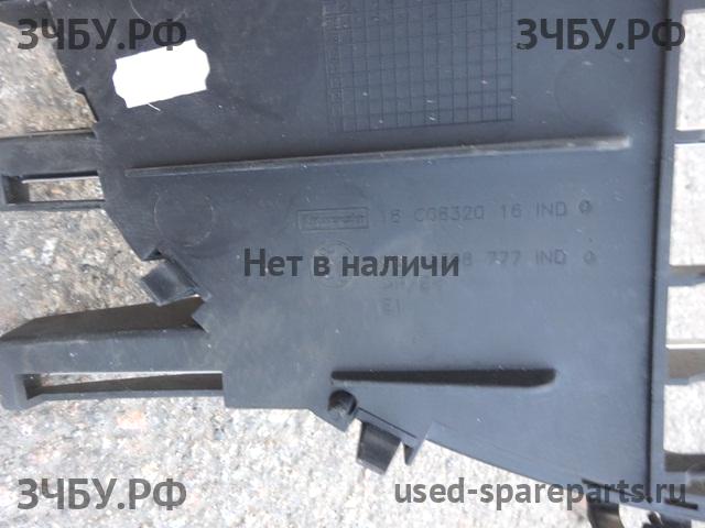Peugeot 407 Решетка в бампер