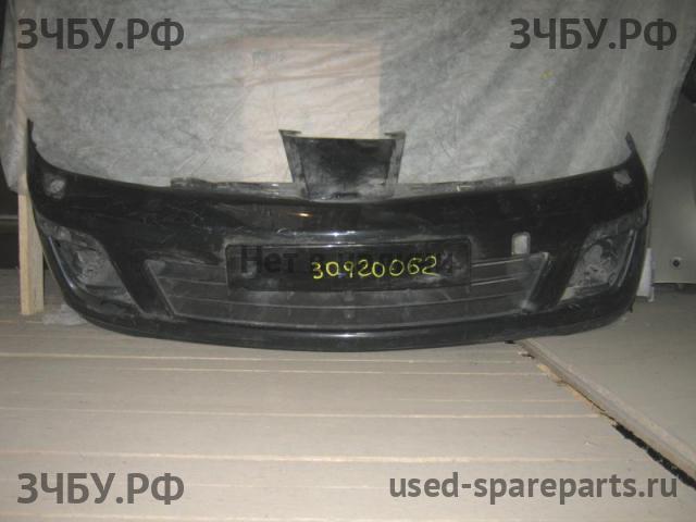 Nissan Tiida 1 Бампер передний