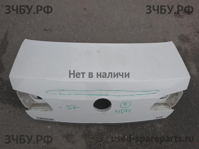 Volkswagen Passat B7 Крышка багажника