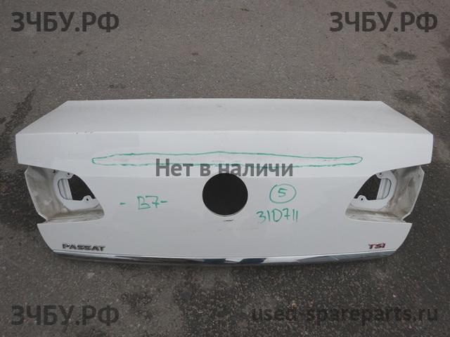 Volkswagen Passat B7 Крышка багажника