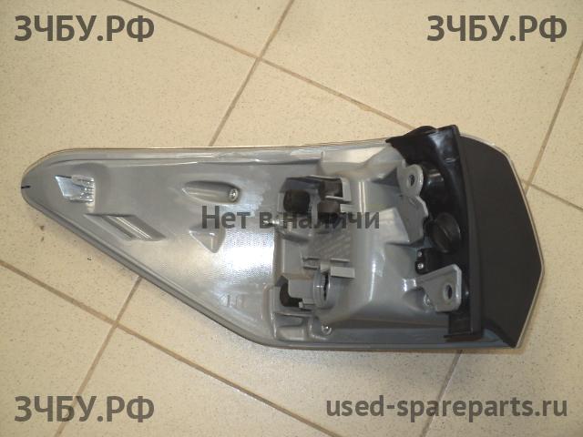 Toyota Highlander 3 Фонарь правый