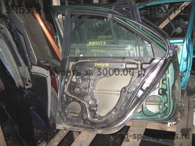 Nissan Primera P12 Дверь задняя правая