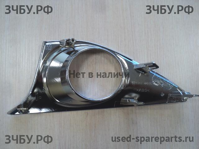 Toyota Camry 7 (V50) Рамка противотуманной фары правой