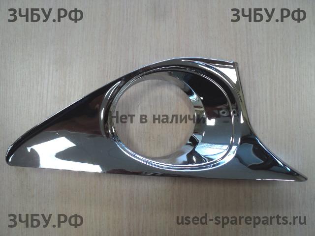 Toyota Camry 7 (V50) Рамка противотуманной фары правой