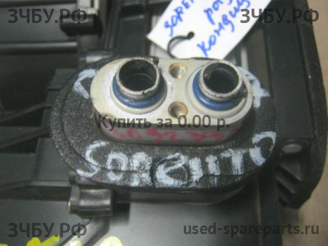 KIA Sorento 1 Испаритель кондиционера