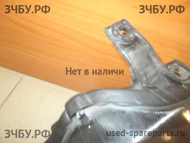 Suzuki SX4 (1) Фара правая