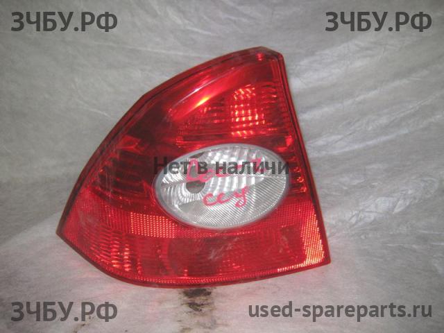 Ford Focus 2 Фонарь левый