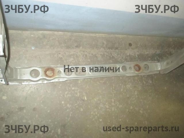Toyota Corolla (E14 - E15) Панель передняя (телевизор)