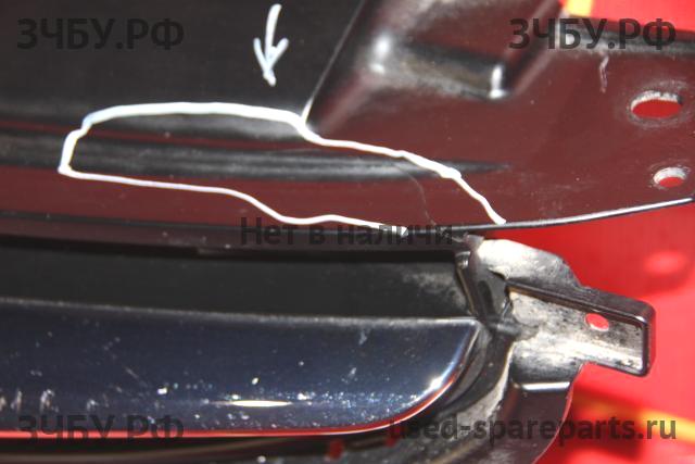 Hyundai Elantra 3 Решетка радиатора
