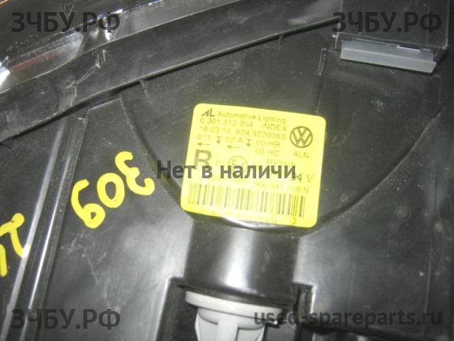 Volkswagen Golf 5 Фара правая