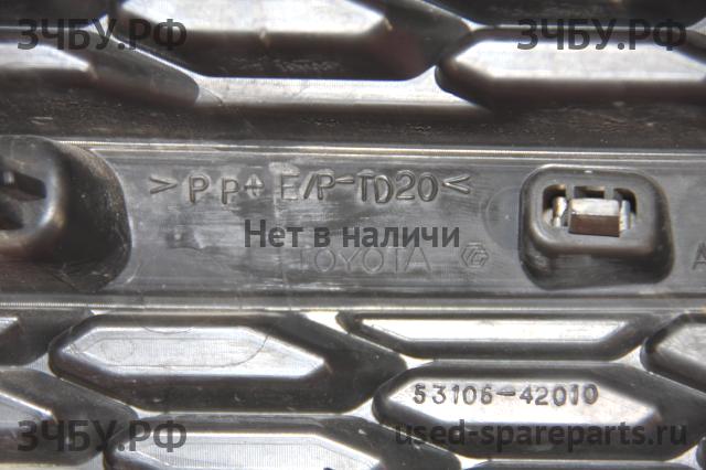 Toyota RAV 4 (4) Решетка радиатора