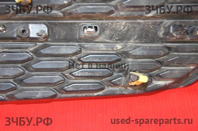 Toyota RAV 4 (4) Решетка радиатора