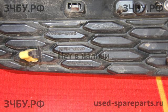 Toyota RAV 4 (4) Решетка радиатора