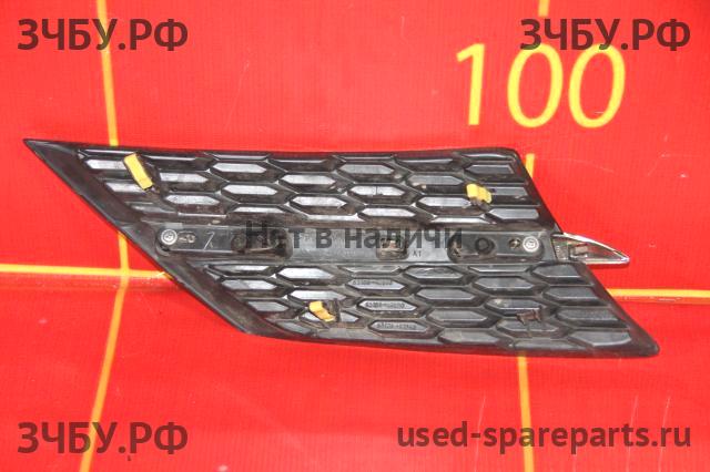 Toyota RAV 4 (4) Решетка радиатора