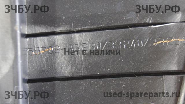 Toyota Camry 7 (V50) Решетка стеклоочистителя (Дефлектор водостока)