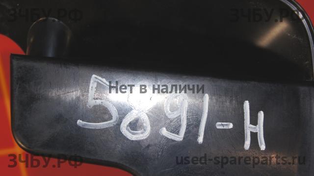 Toyota Camry 7 (V50) Брызговик передний правый