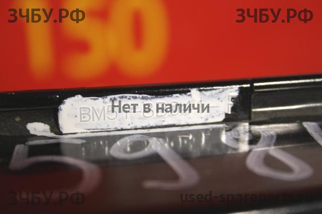 Ford Focus 3 Панель передняя (телевизор)