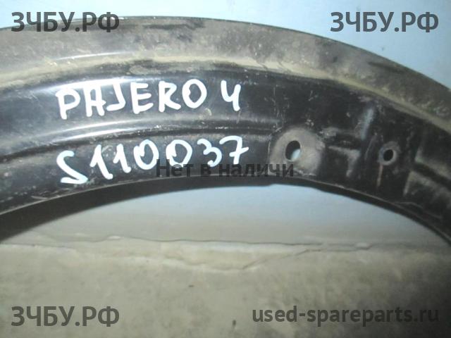 Mitsubishi Pajero/Montero 4 Кронштейн крепления запасного колеса