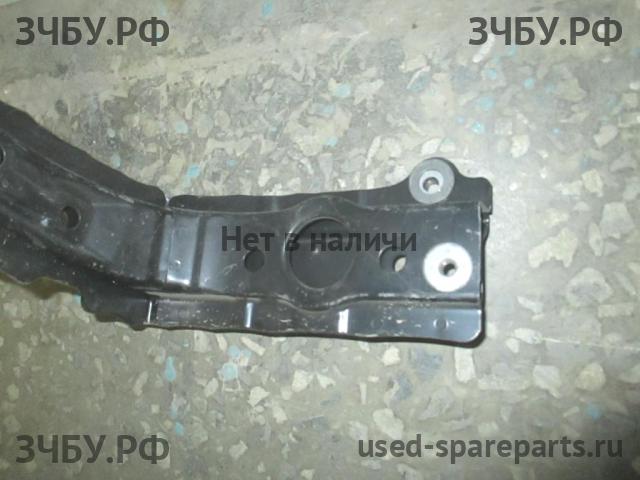 Toyota RAV 4 (3) Панель передняя (телевизор)