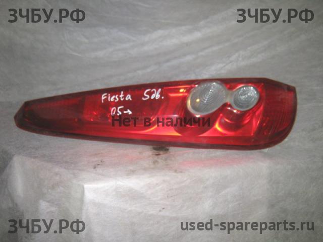 Ford Fiesta 5 Фонарь правый