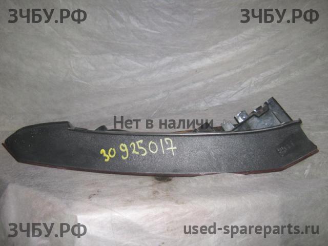 Ford Fiesta 5 Фонарь правый
