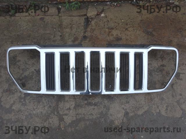 Jeep Liberty 2 Решетка радиатора