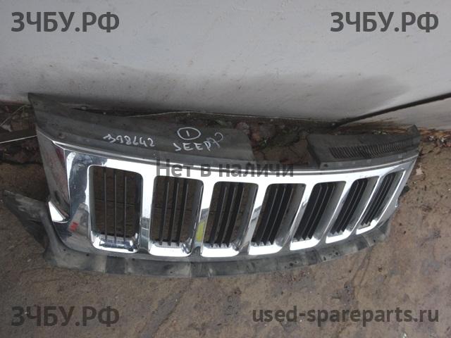 Jeep Cherokee 3 Решетка радиатора