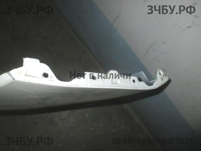 Opel Astra J Бампер передний