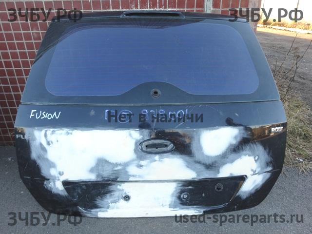 Ford Fusion Дверь багажника со стеклом