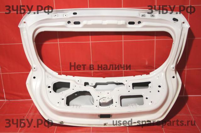Hyundai Solaris 1 Крышка багажника
