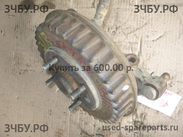 KIA Spectra Кулак задний правый