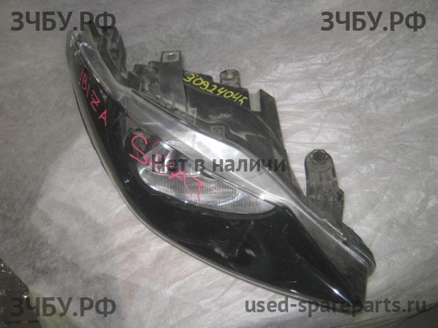 Seat Ibiza 4 (6J) Фара правая
