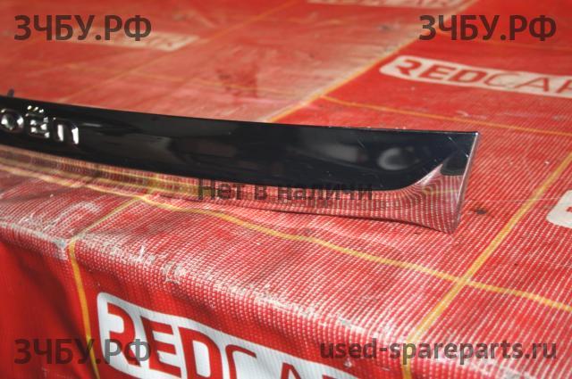 Citroen C4 (2) Накладка крышки багажника
