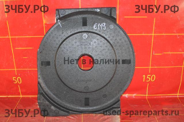 Toyota Camry 7 (V50) Накладка