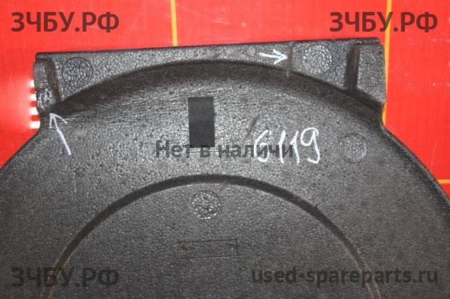 Toyota Camry 7 (V50) Накладка