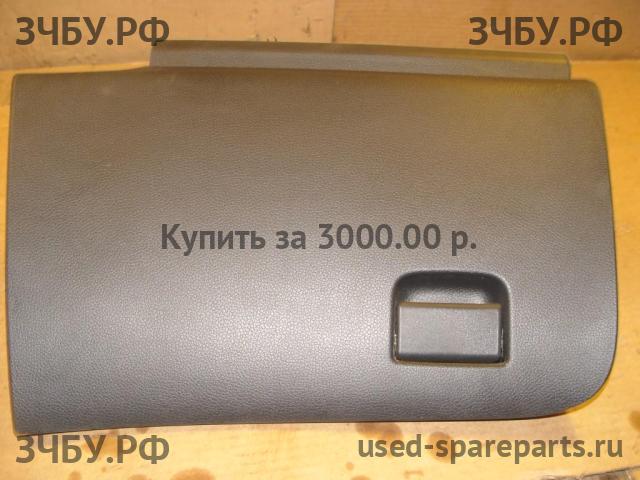 Nissan Qashqai (J11) Бардачок