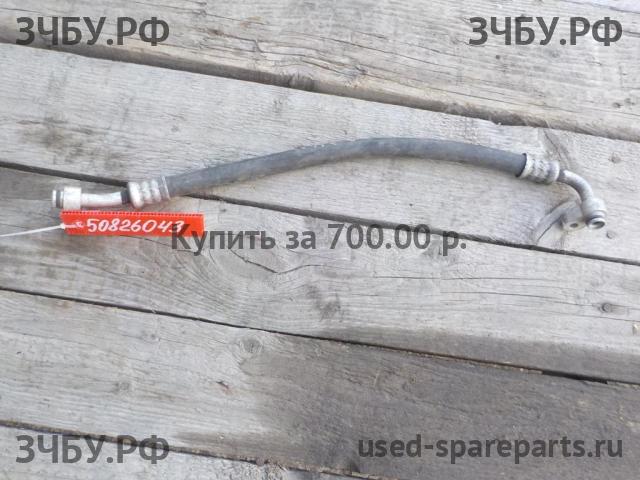 Honda HR-V 1 Трубка кондиционера