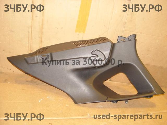 Nissan Qashqai (J11) Обшивка багажника