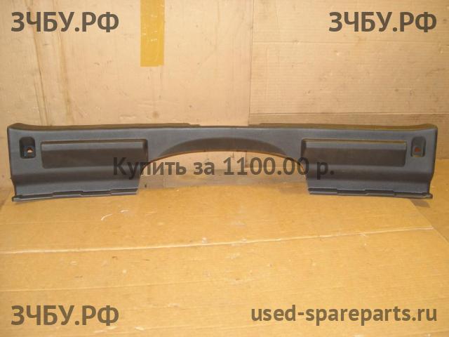 Nissan Qashqai (J11) Обшивка багажника
