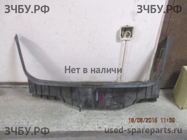 Mazda 3 [BK] Обшивка багажника