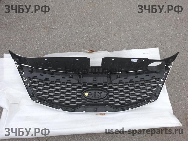 KIA Sorento 2 Решетка радиатора