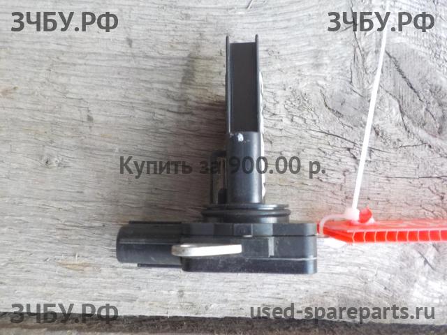 Toyota Corolla (E14 - E15) Расходомер воздуха (массметр)