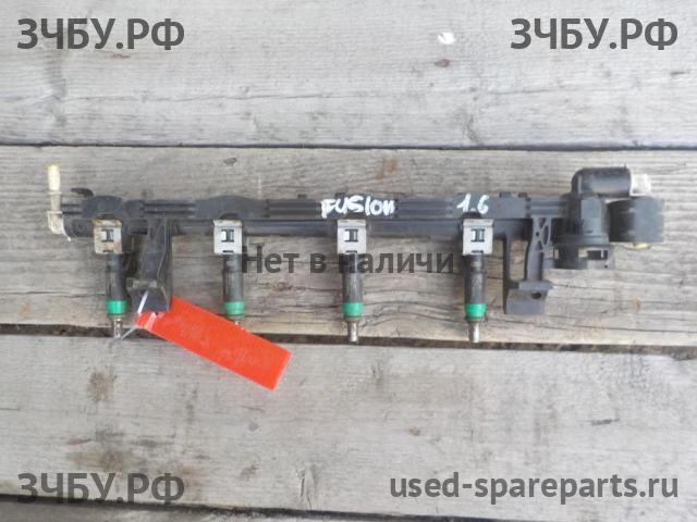 Ford Fusion Рейка топливная (рампа)