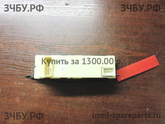 Subaru Legacy 4 (B13) Блок управления стеклоподъёмниками