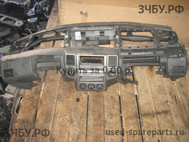 Nissan X-Trail 1 (T30) Торпедо