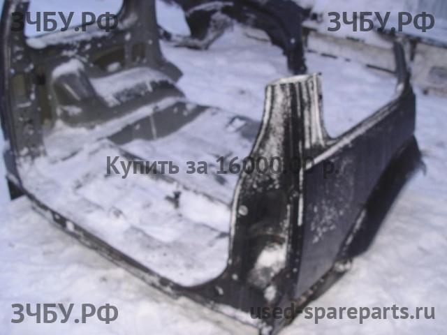 Nissan Pathfinder 2 (R51) Крыло заднее правое