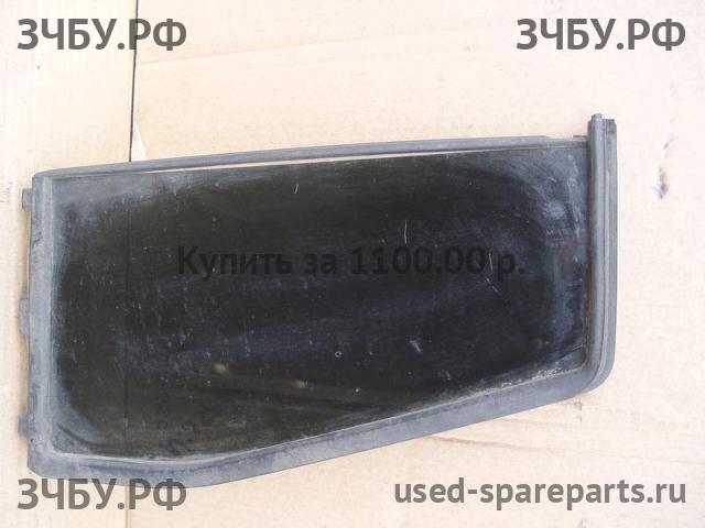 Nissan Navara 1 (D40) Стекло двери задней левой (форточка)