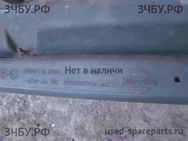 Nissan Pathfinder 2 (R51) Подножка